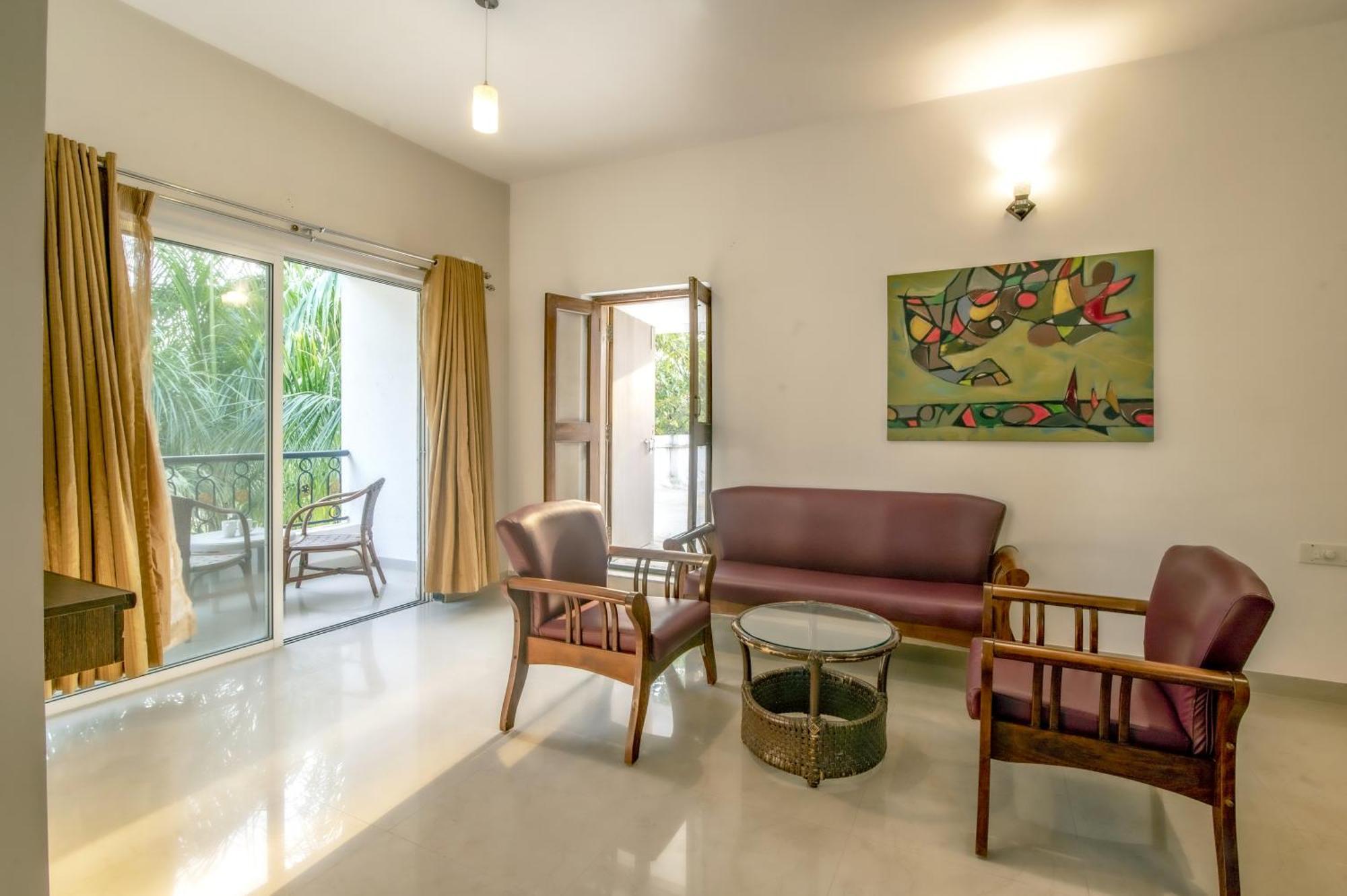 Hotel Sterling Stolen Heaven Lonavla Zimmer foto